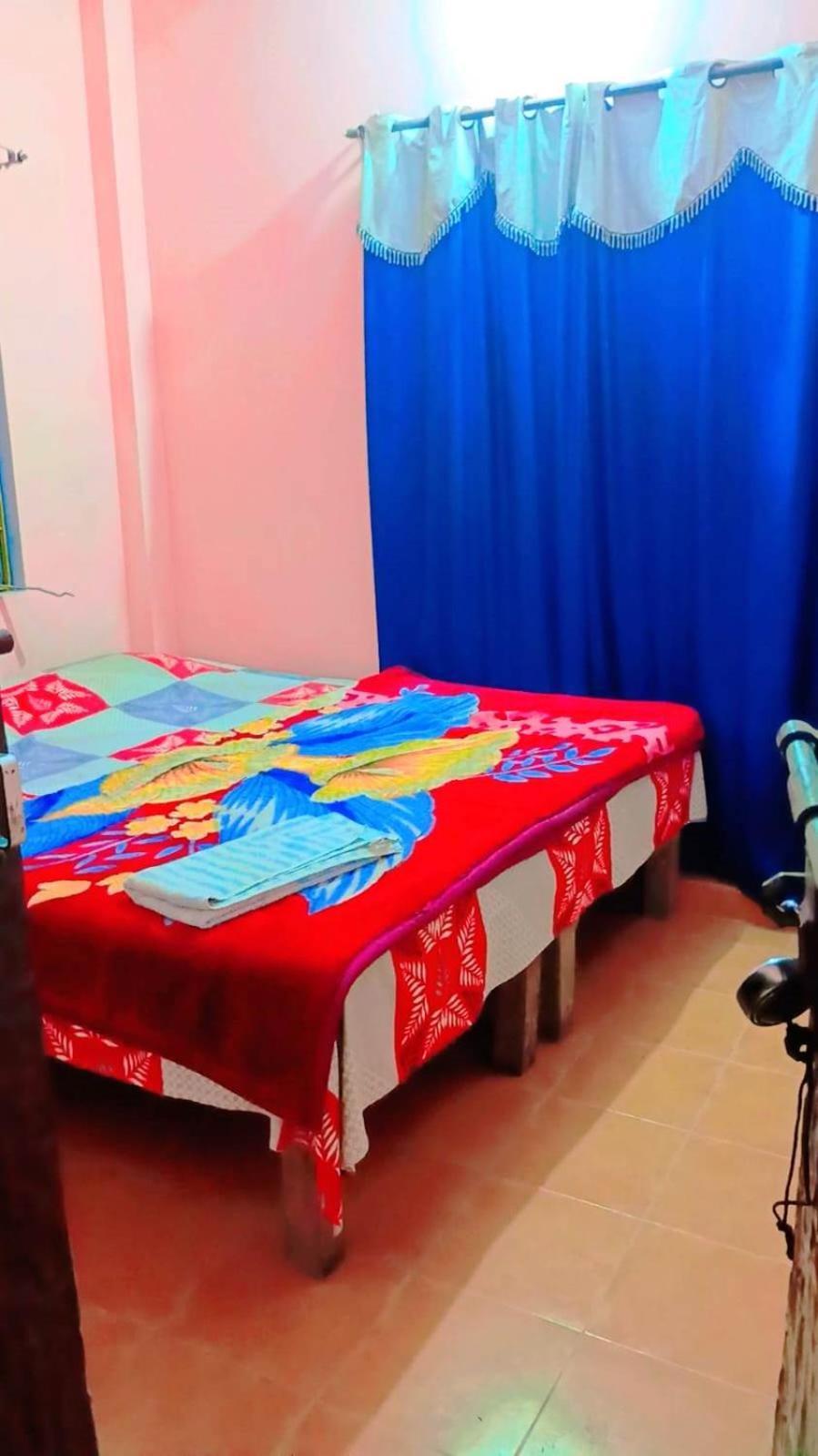 ורנאסי Tiwari Palace Modern Vision Guest House מראה חיצוני תמונה